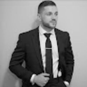 Meet your Posher, Freddy